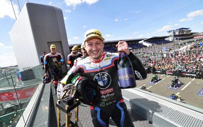 NACH VERLETZUNG ZURÜCK MIT EINEM SIEG IN LE&nbsp;MANS
